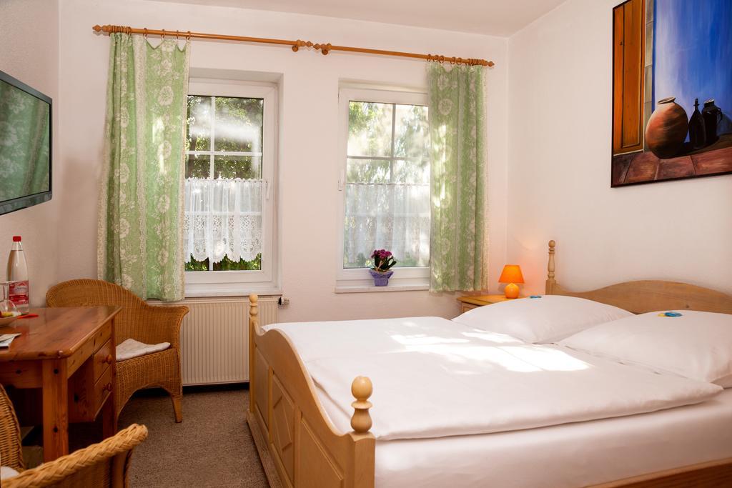 Pension Altstadt Borna Buitenkant foto